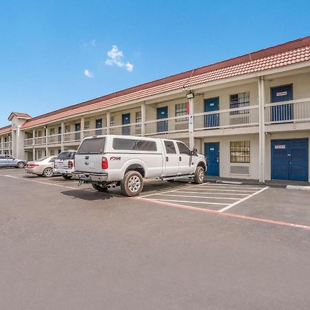 Motel 6-Dallas, Tx - Market Center Eksteriør billede